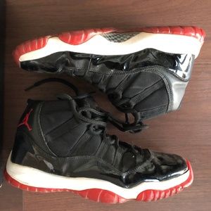 2001 Air Jordan 11 Retro BRED with OG Box!